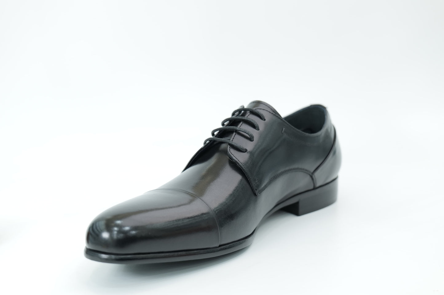 Derby shoes