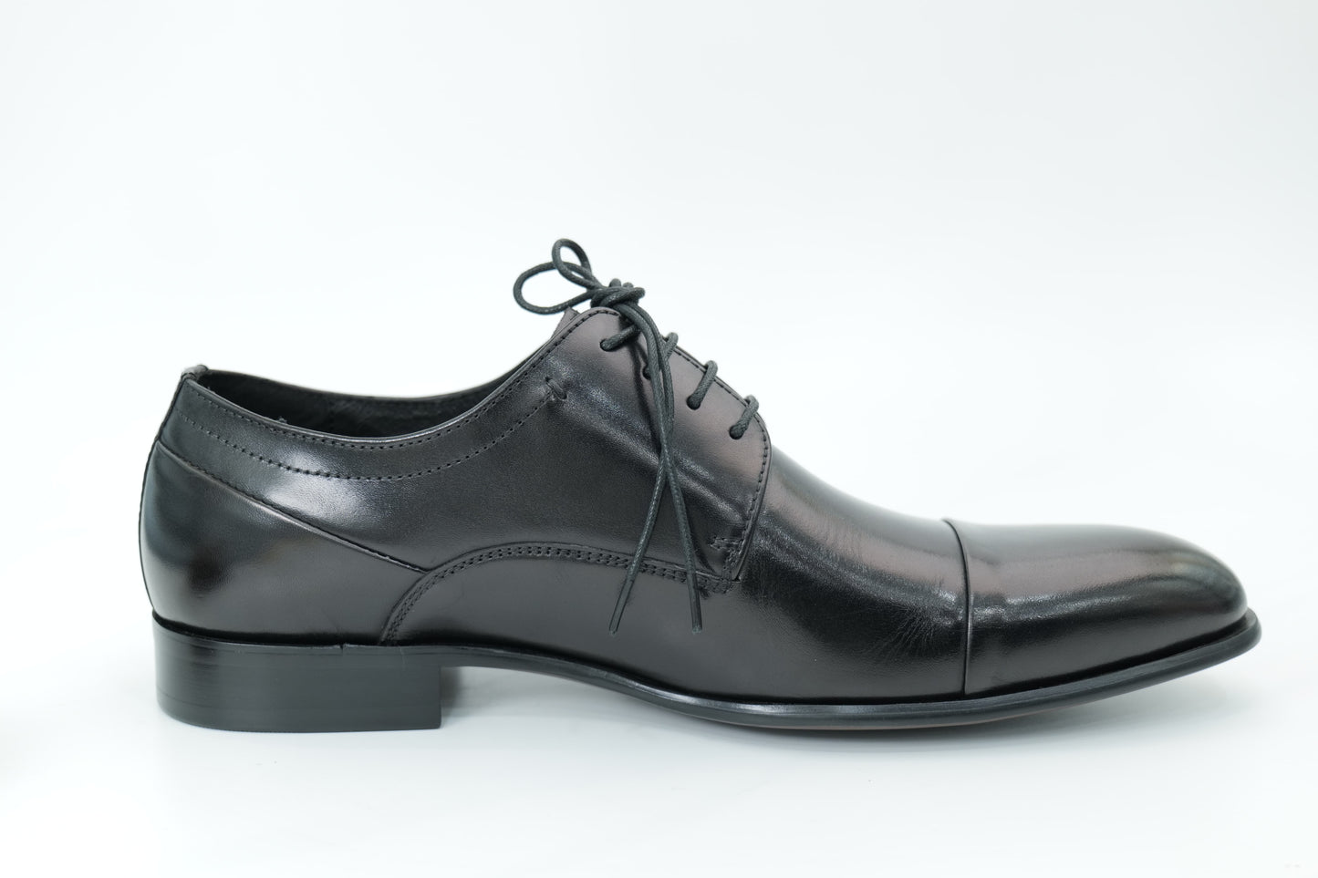Derby shoes