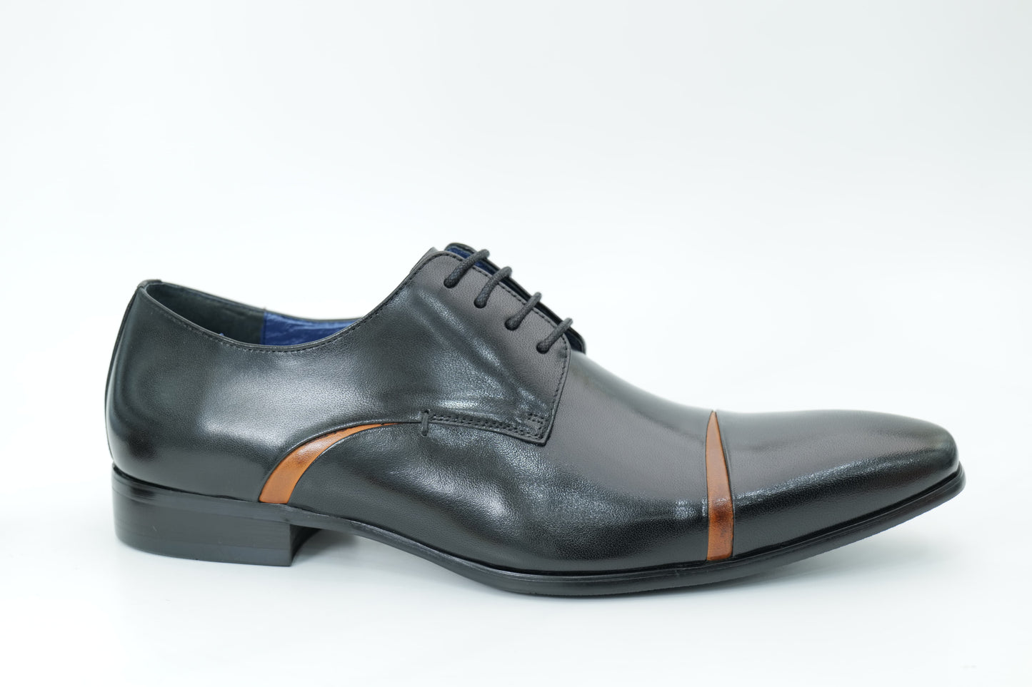 Derby shoes