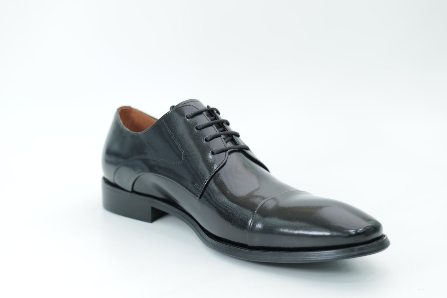 Derby shoes