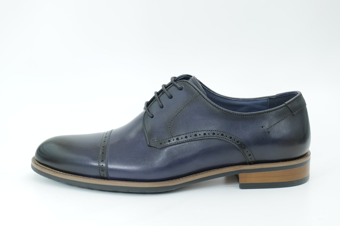 Derby shoes