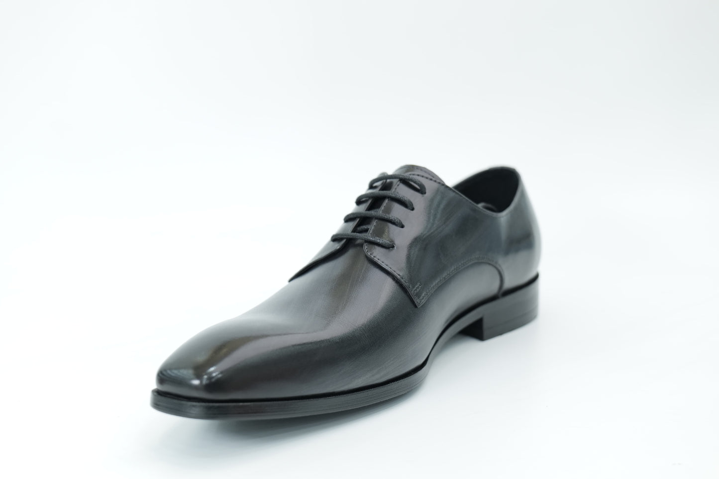Derby shoes