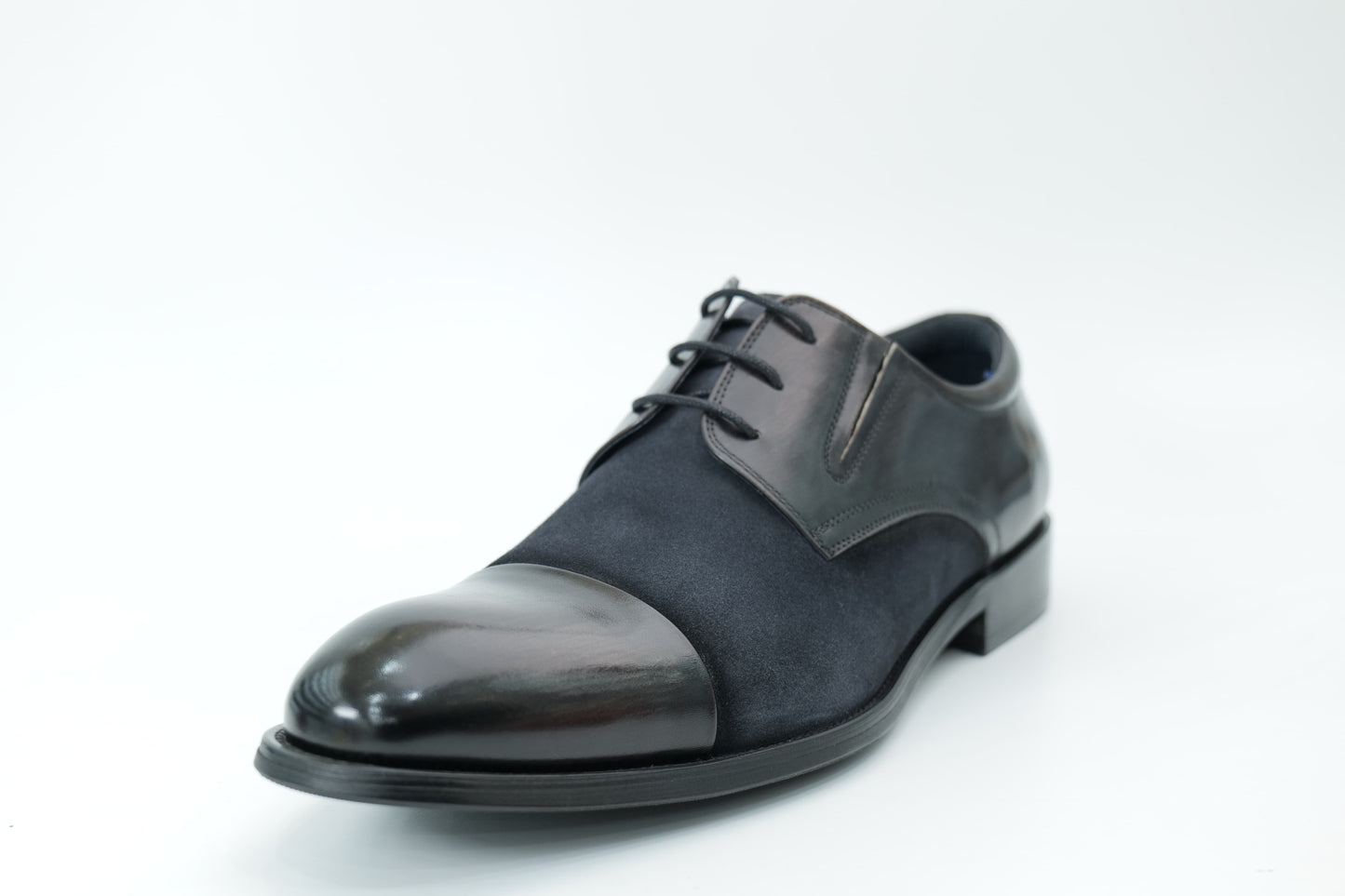 Derby shoes