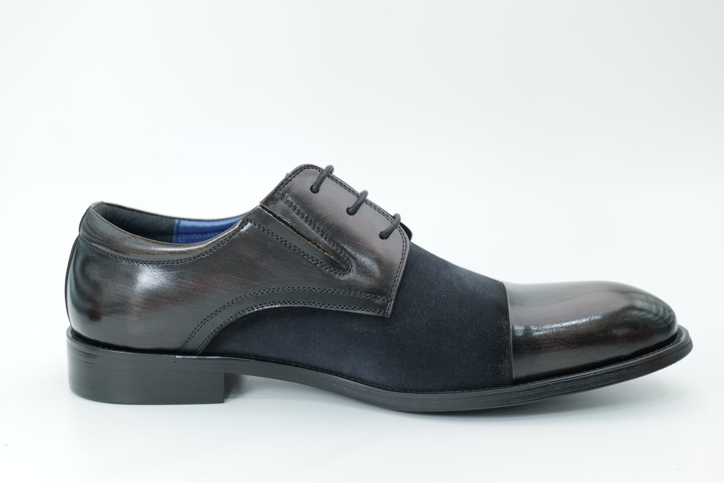Derby shoes