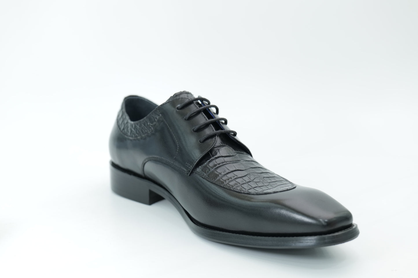 Derby shoes