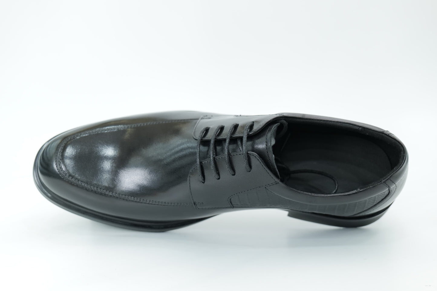 Derby shoes