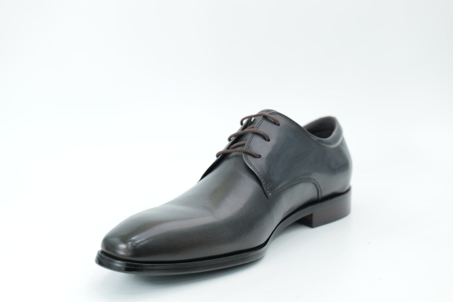 Derby shoes