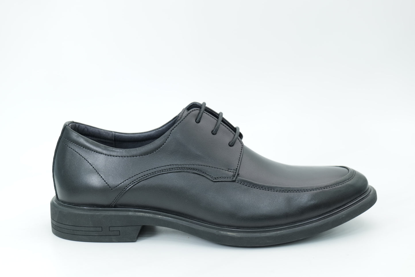 Derby shoes