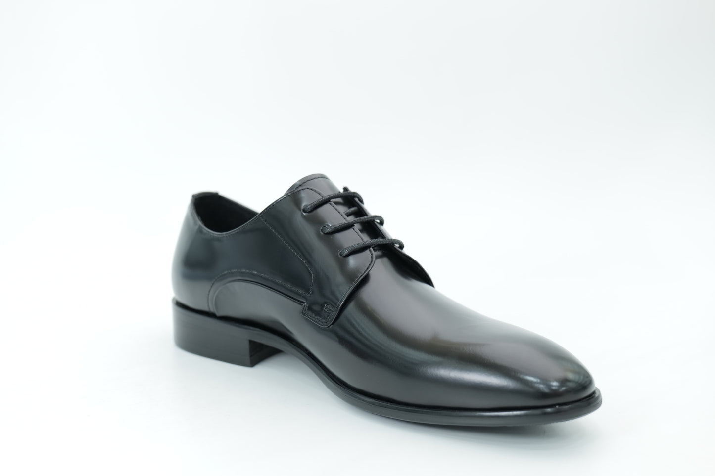 Derby shoes