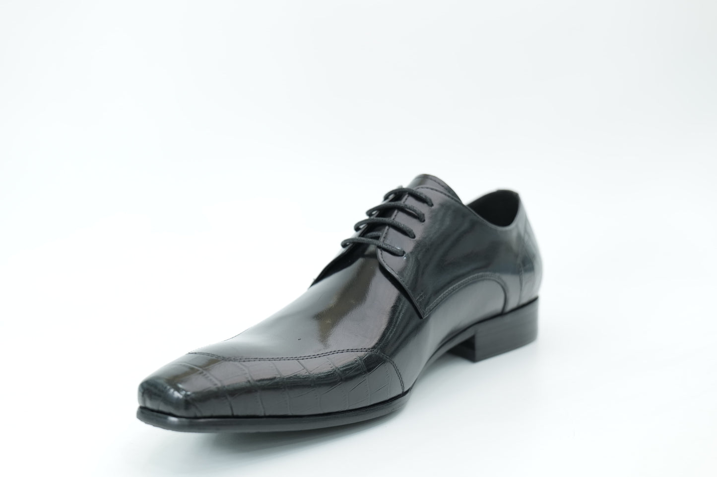Derby shoes