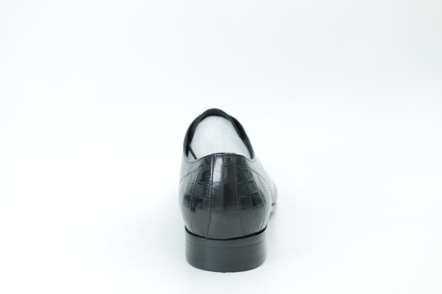 Derby shoes