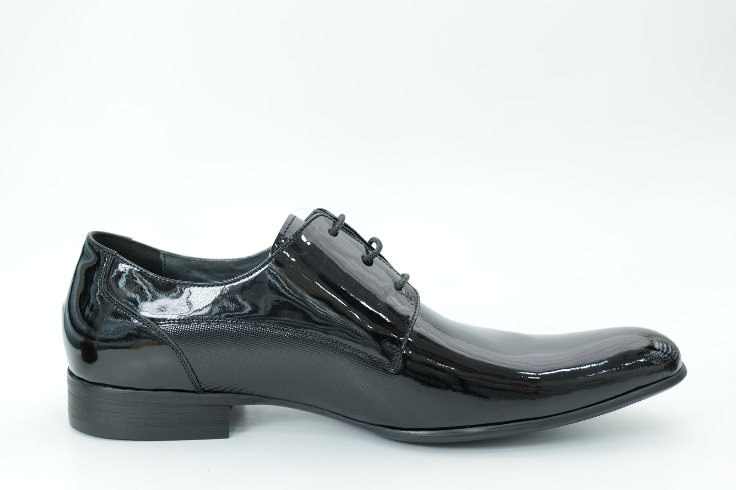 Derby shoes