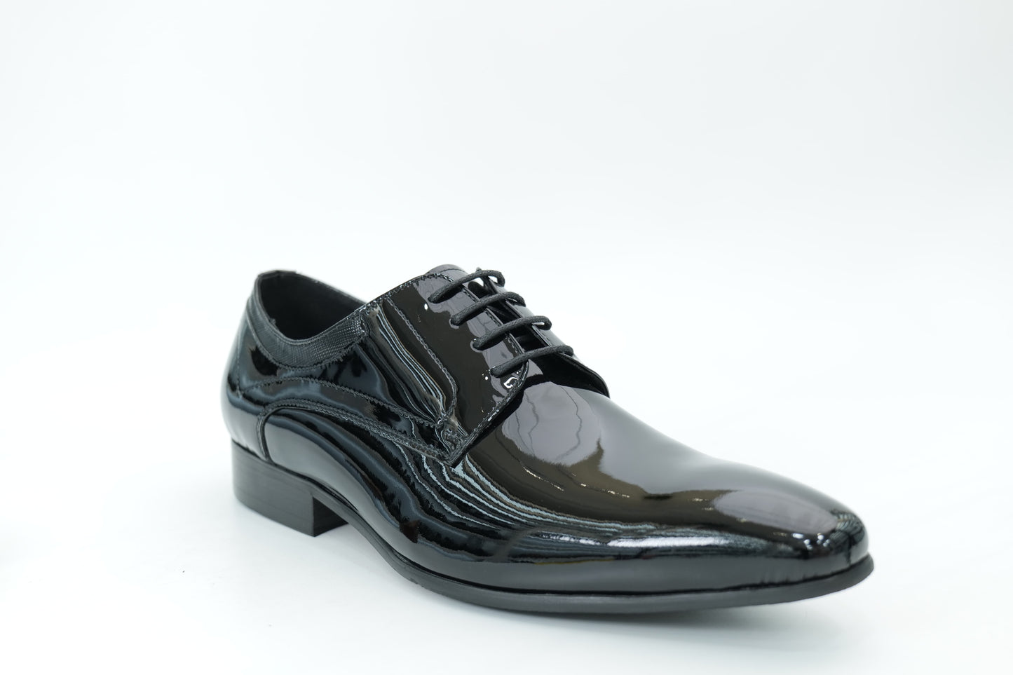 Derby shoes