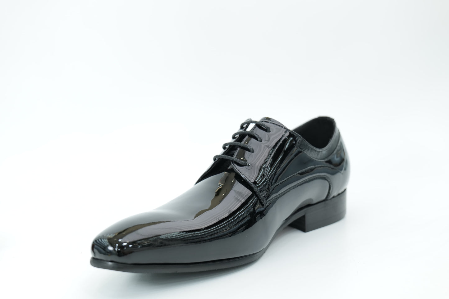 Derby shoes