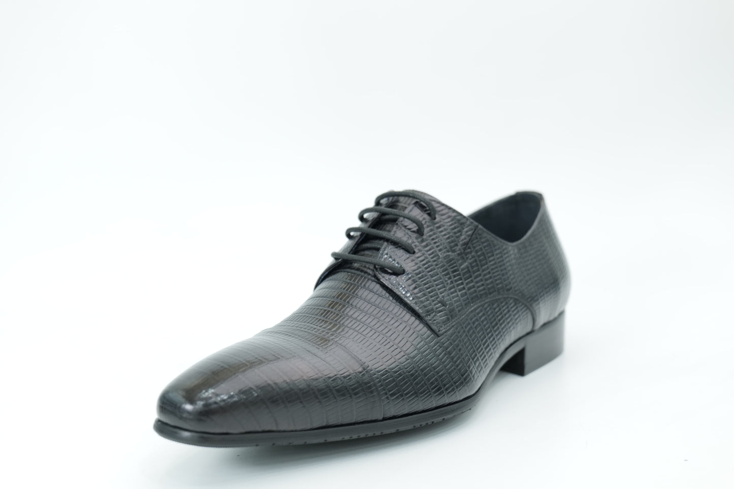 Derby shoes