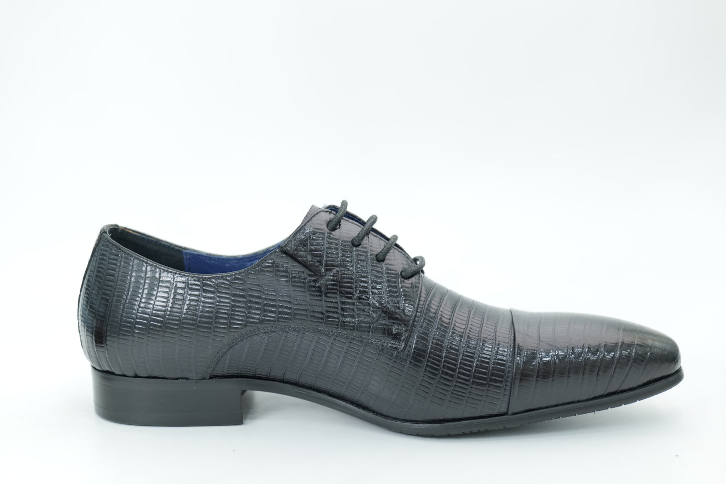 Derby shoes