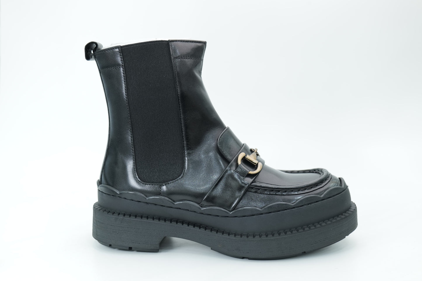 Platform shoes