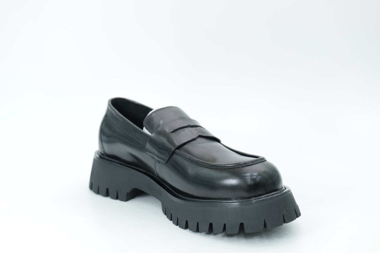 Platform shoes