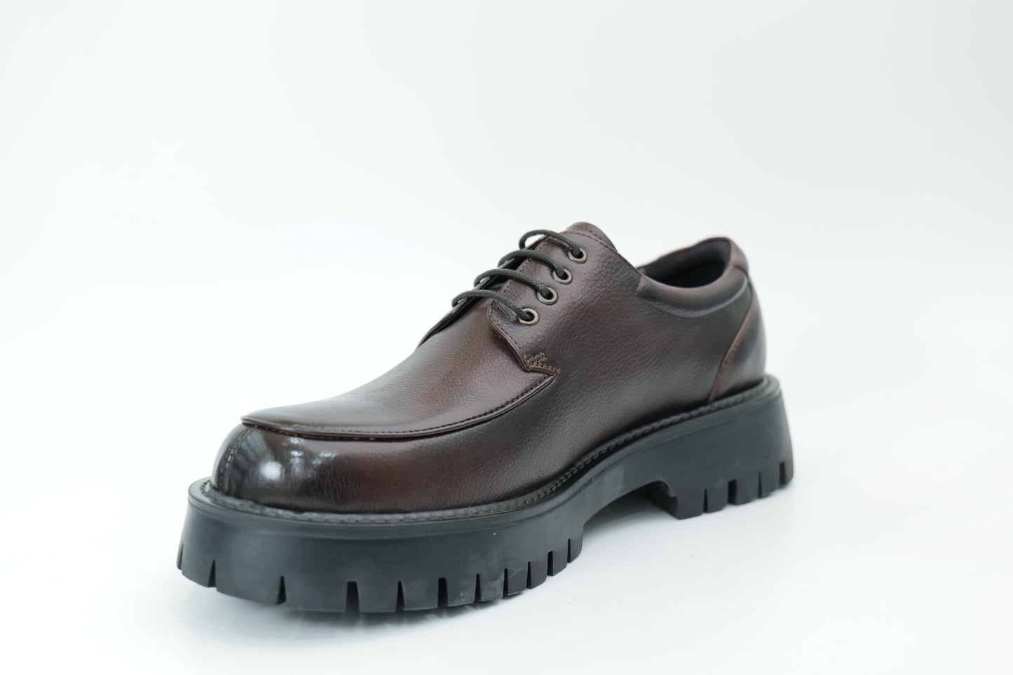 Platform shoes