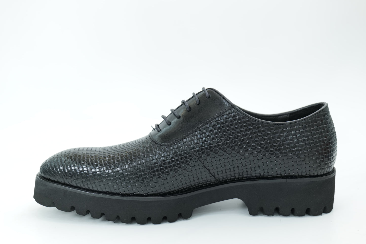Platform shoes