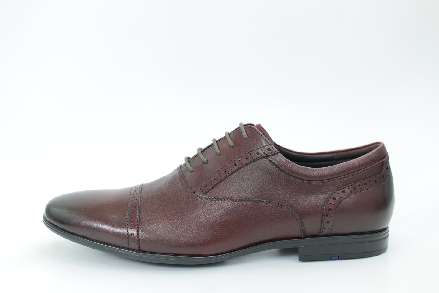 Oxford shoes