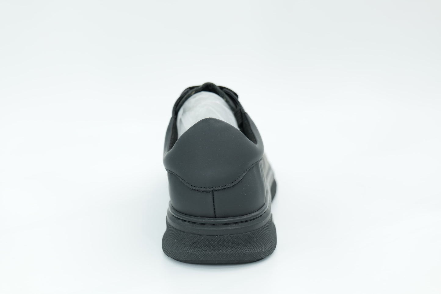 Casual sneakers