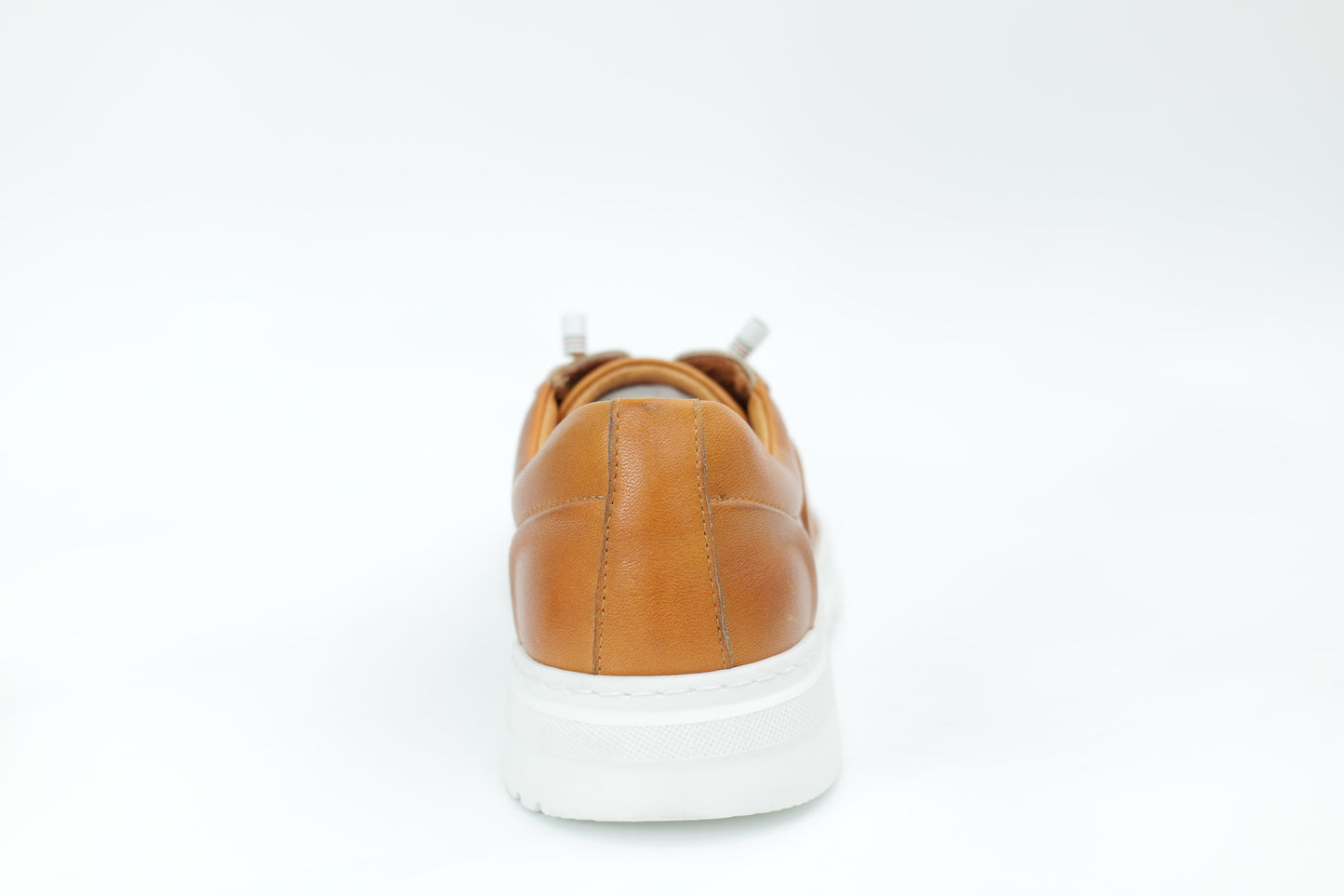 Casual sneakers