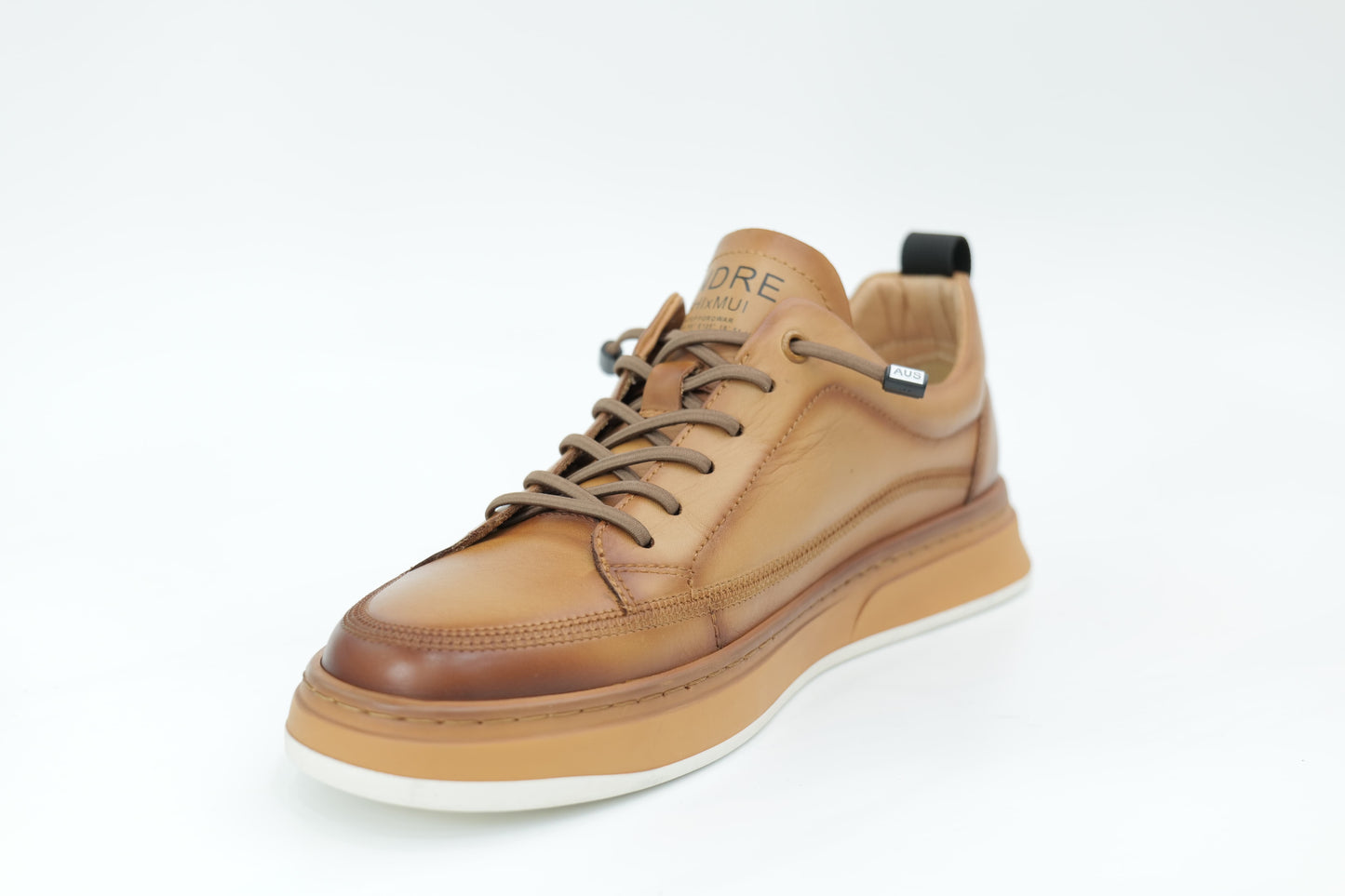 Casual sneakers