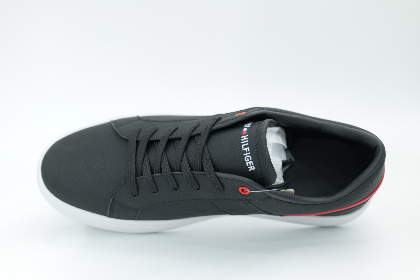 Casual sneakers