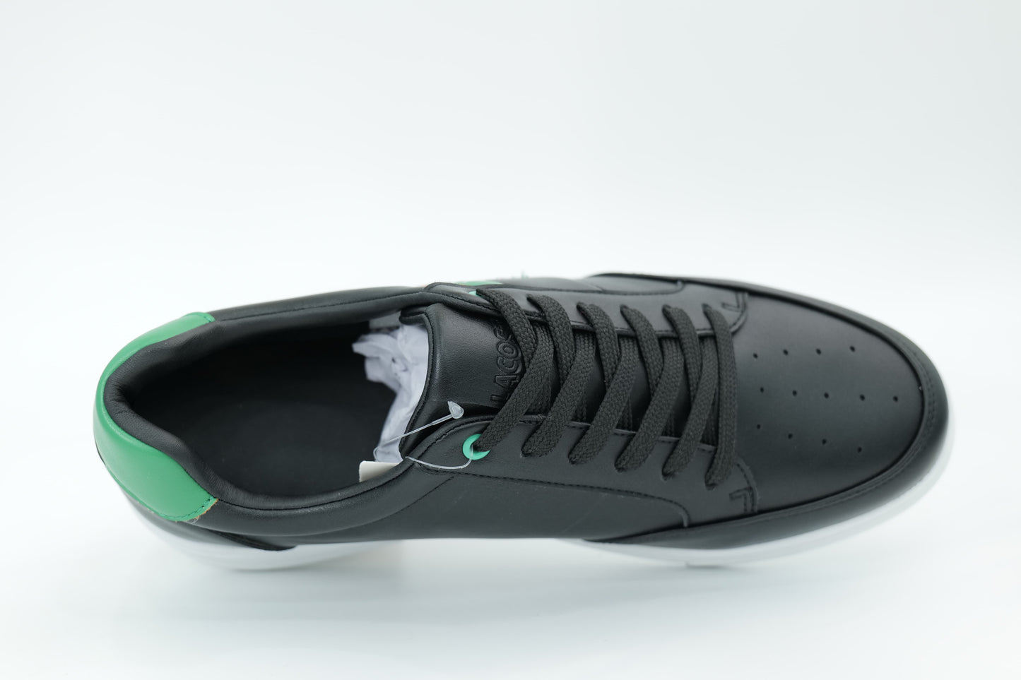 Casual sneakers