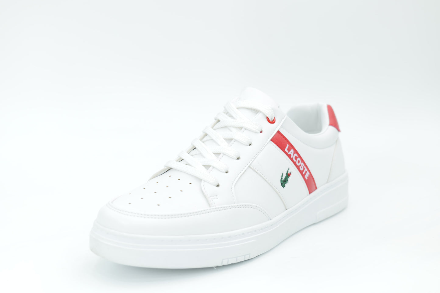 Casual sneakers