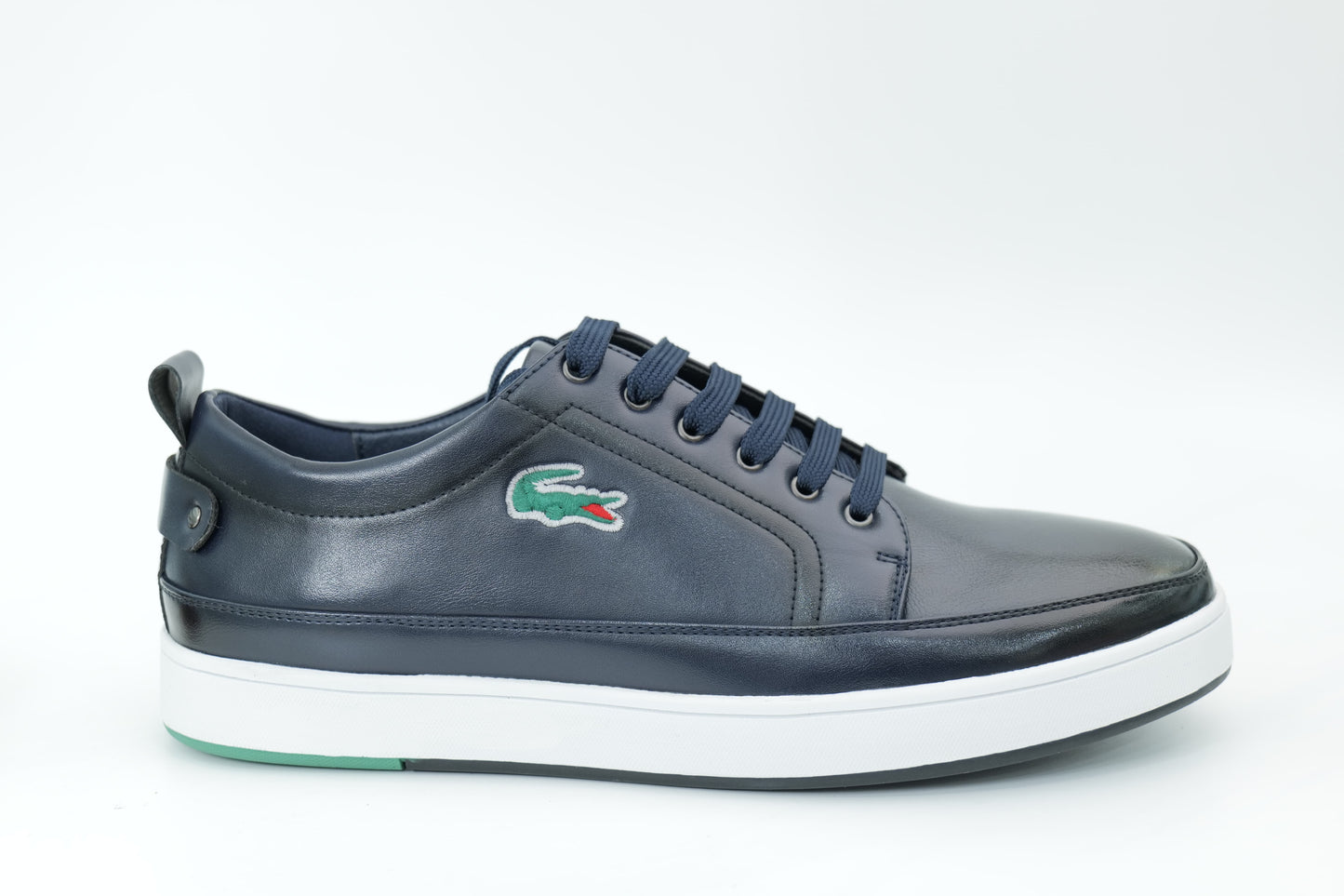 Casual sneakers