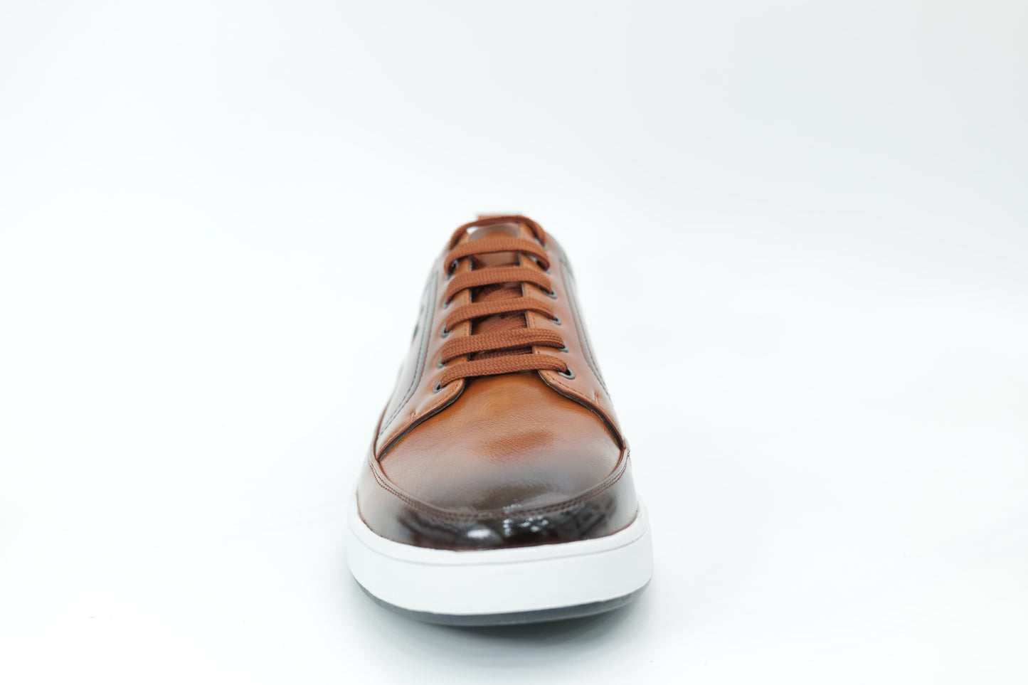 Casual sneakers