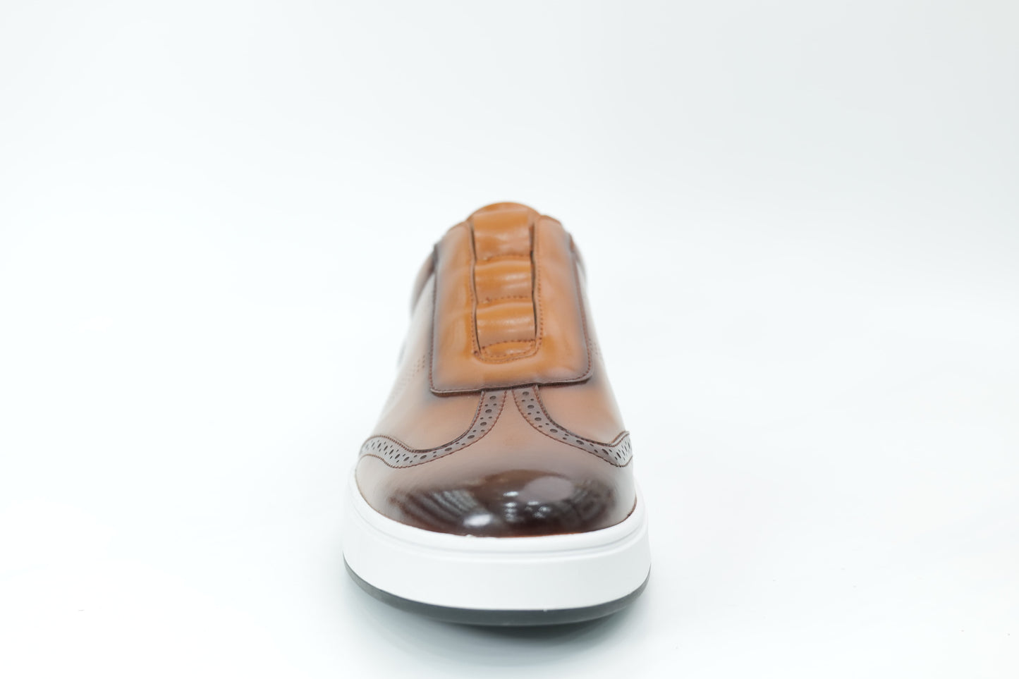 Casual sneakers