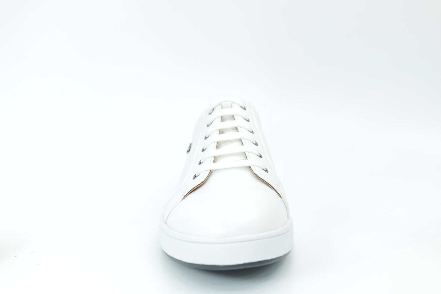 Casual sneakers