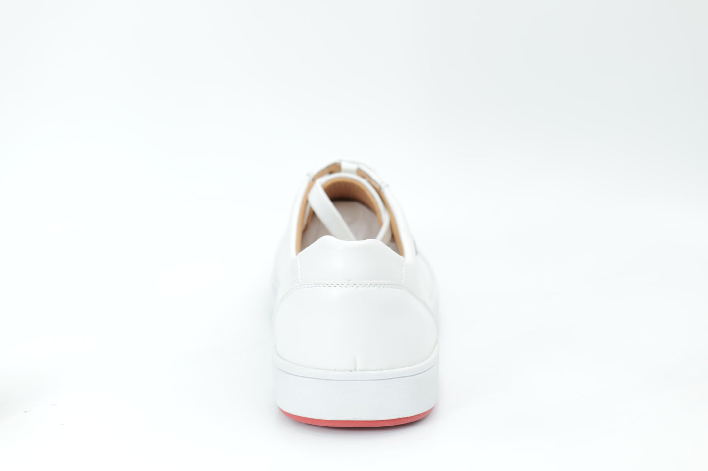 Casual sneakers