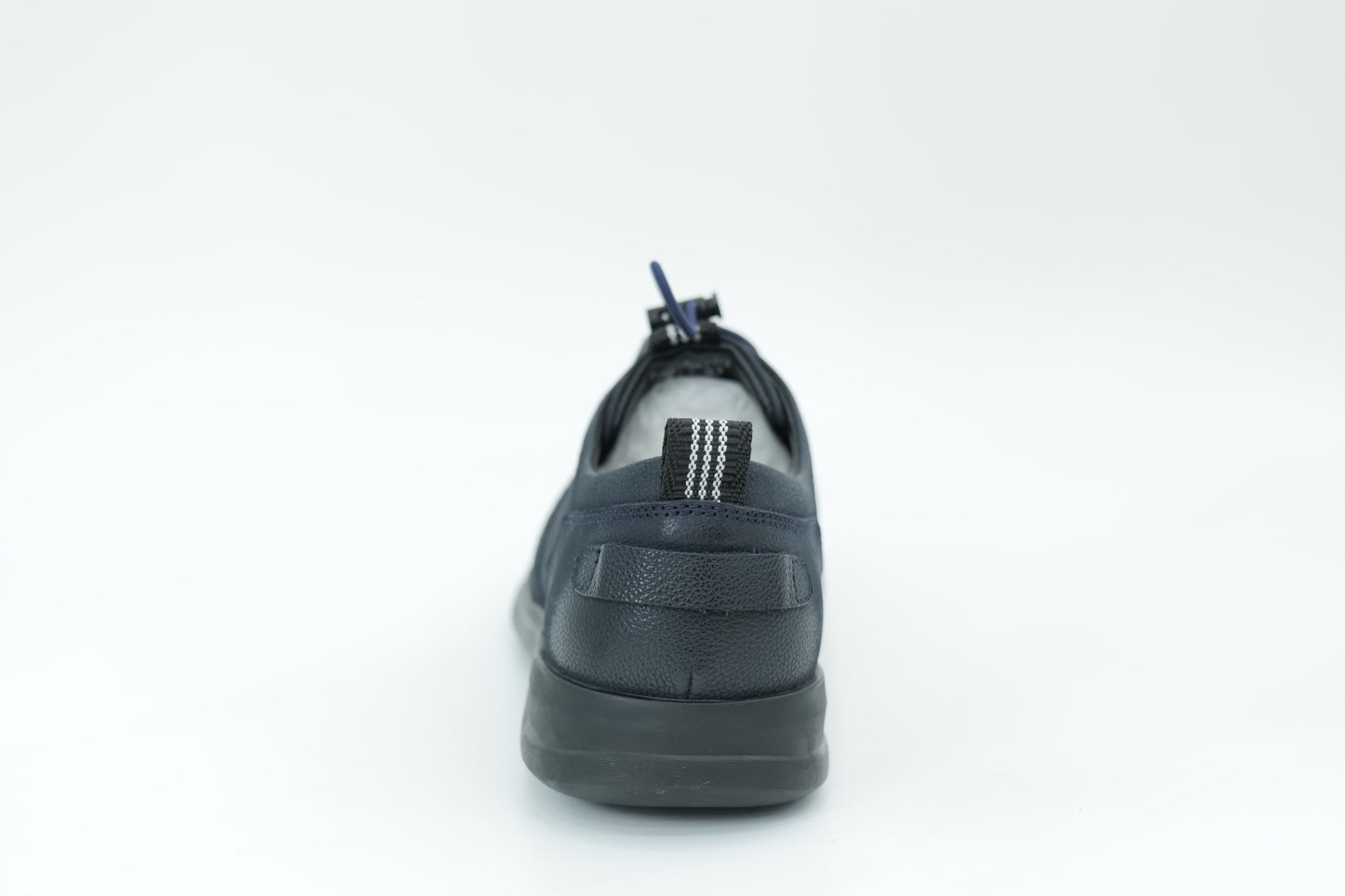 Casual shoes
