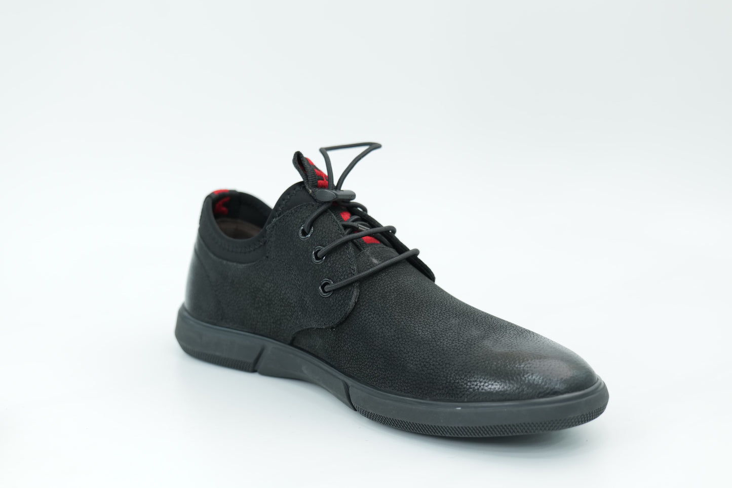 Casual shoes
