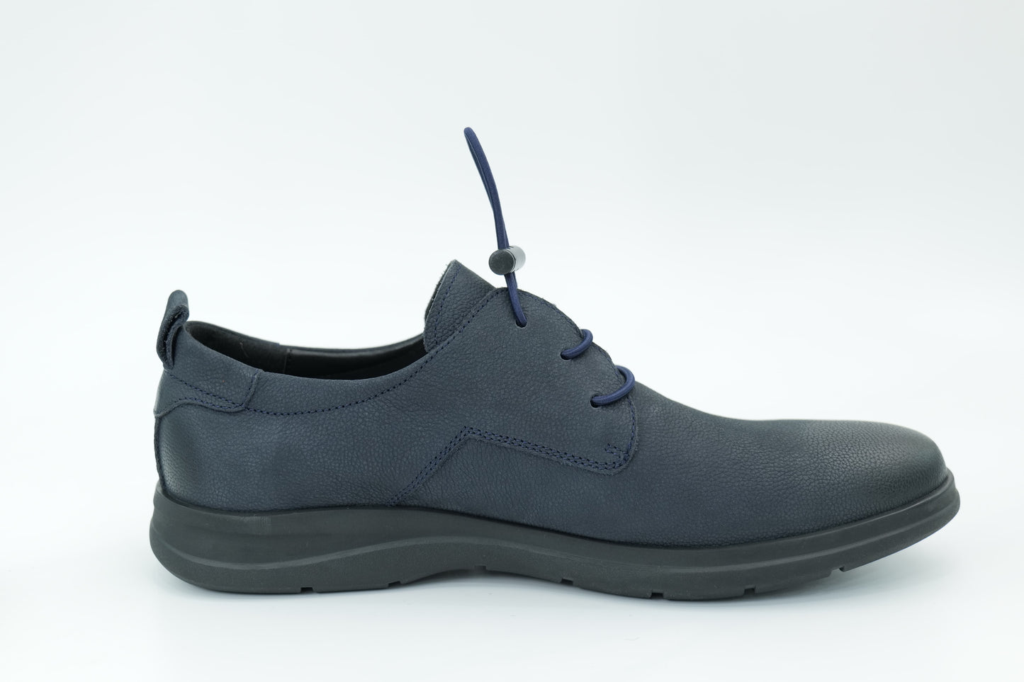 Casual shoes