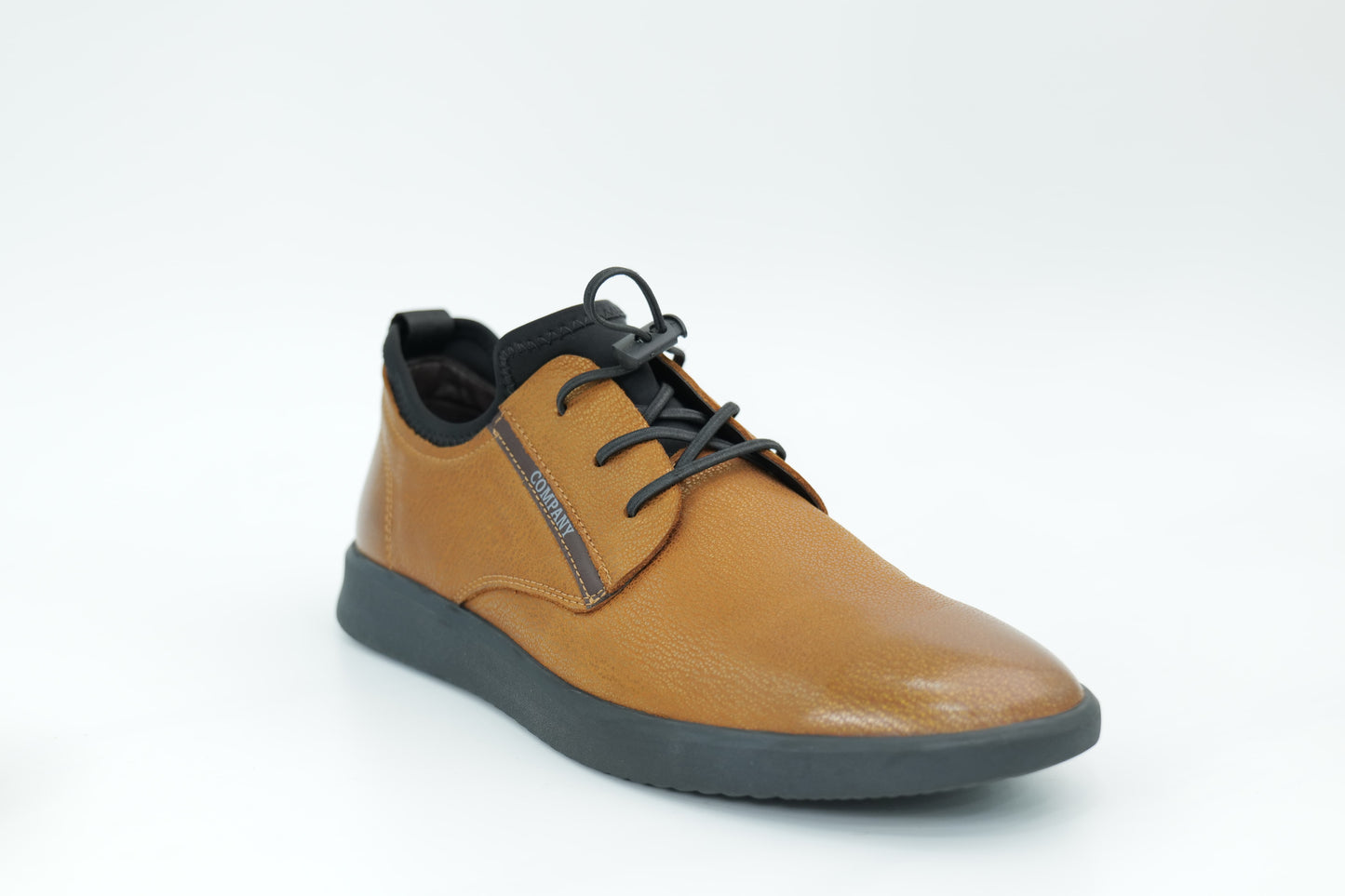 Casual shoes