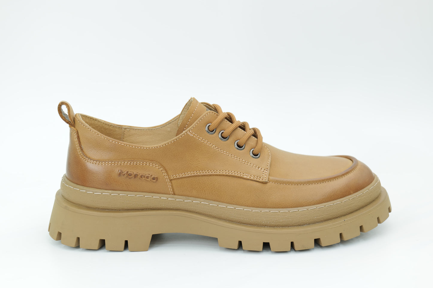 Casual shoes