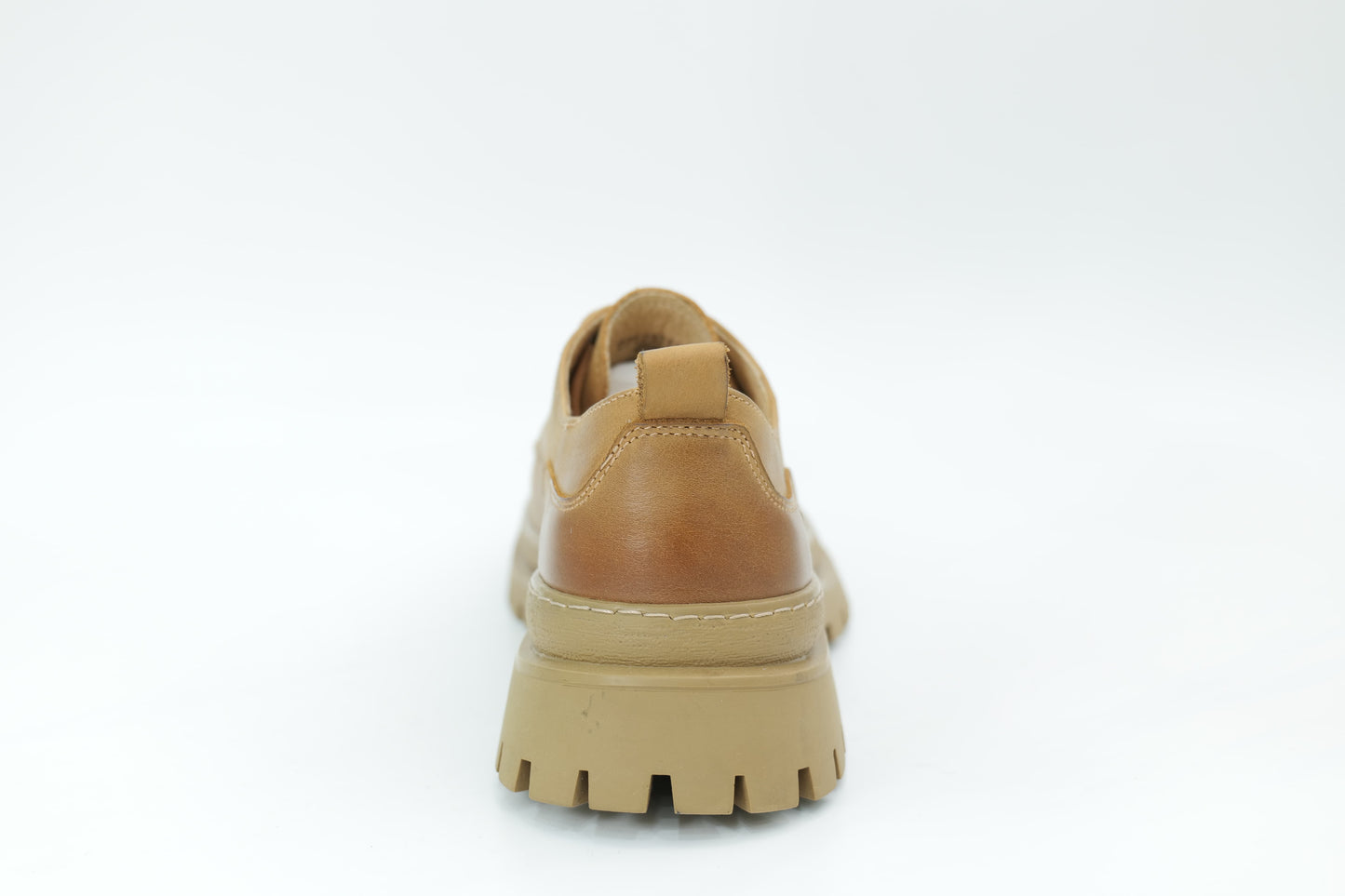 Casual shoes