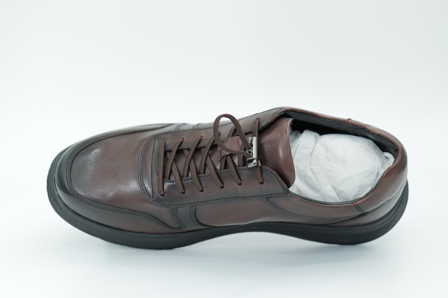 Casual shoes