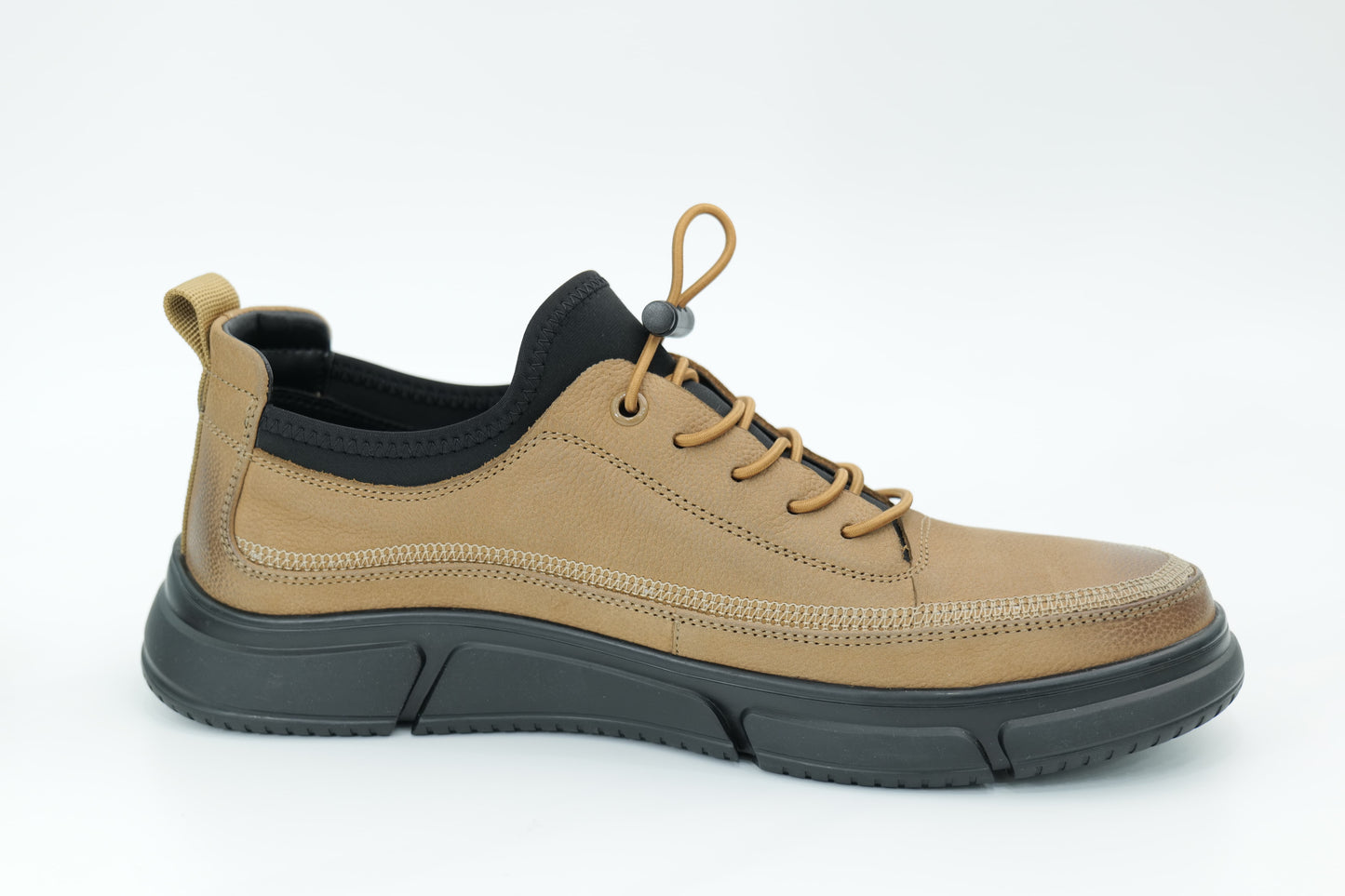 Casual shoes