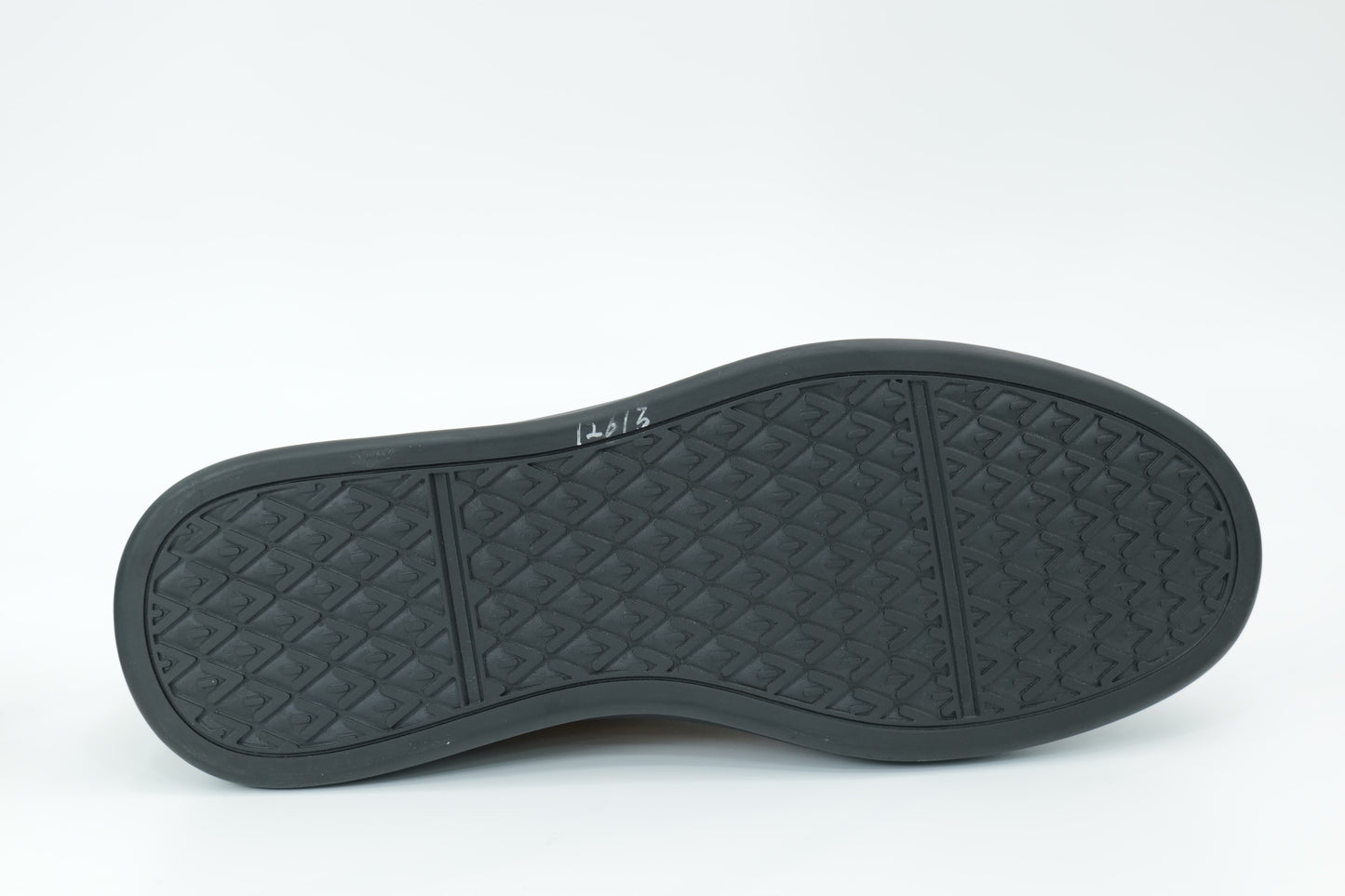 Casual shoes