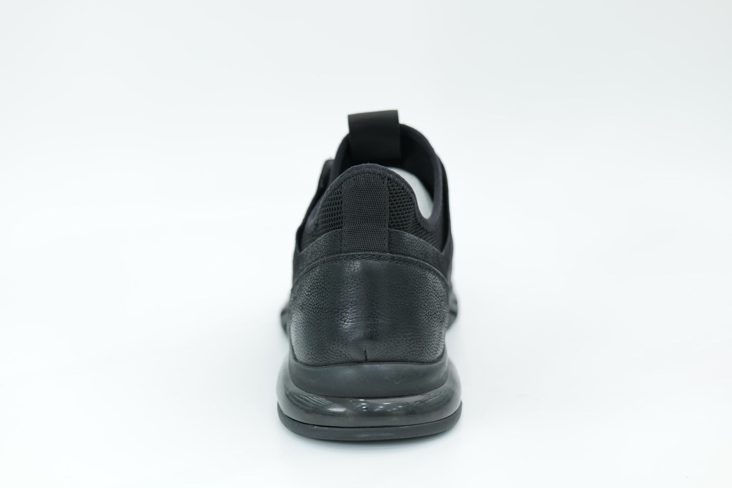 Casual shoes