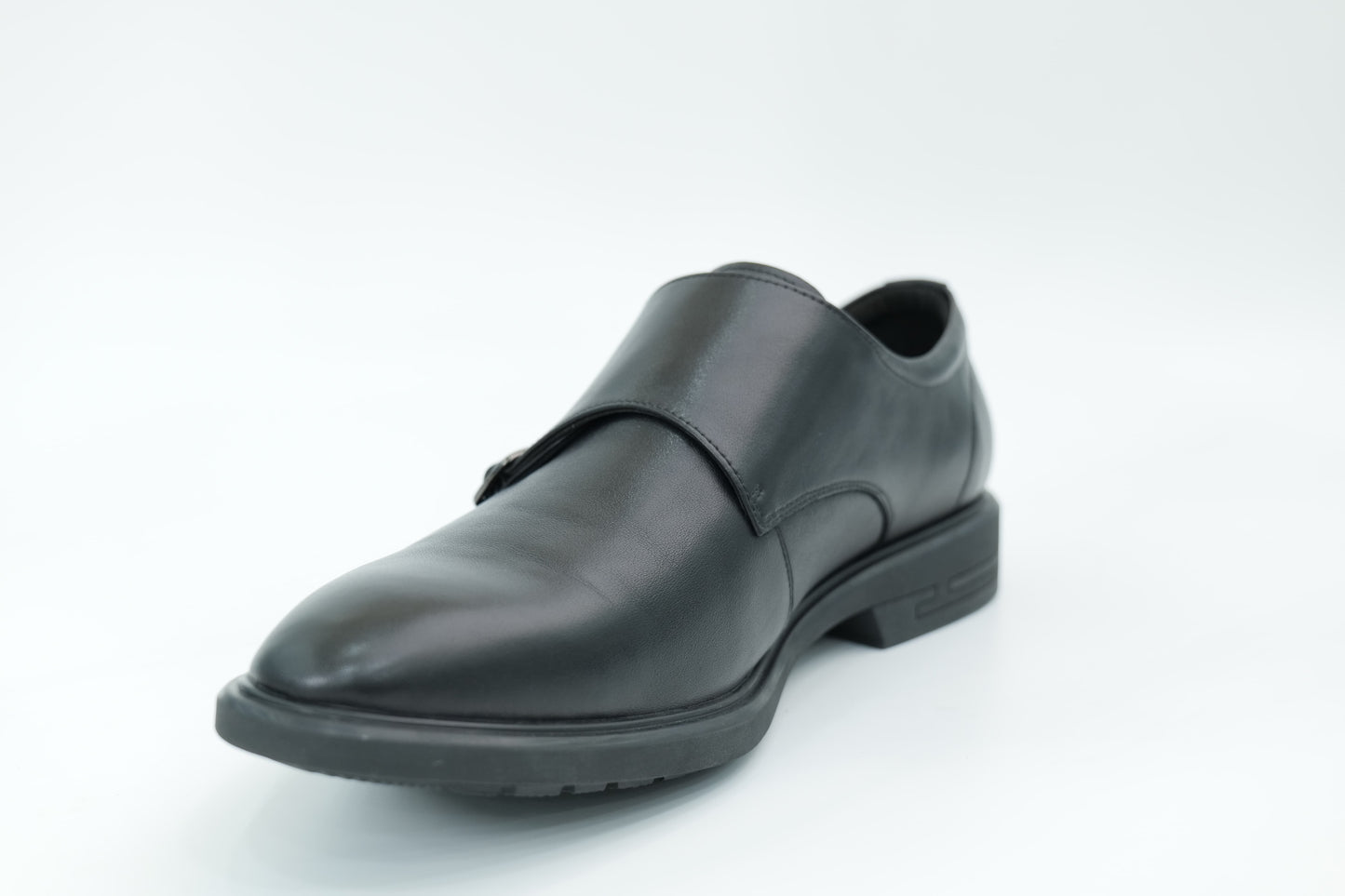 Casual shoes