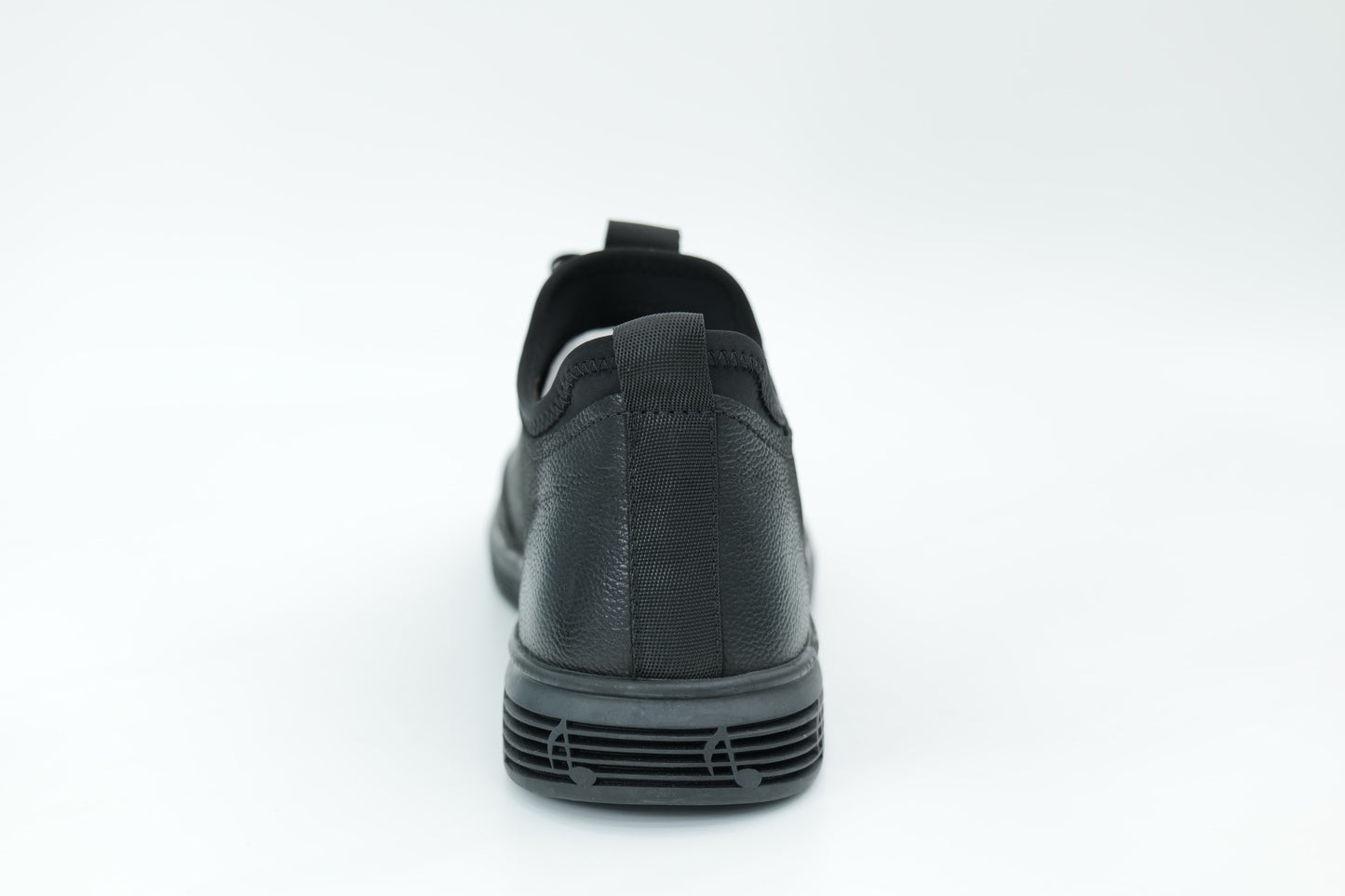 Casual shoes