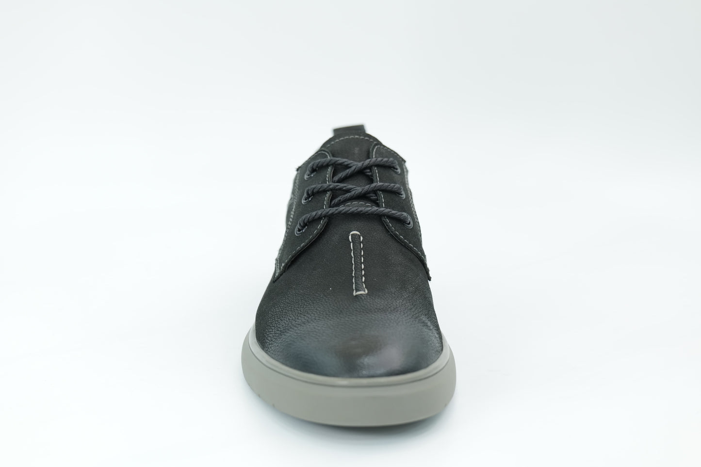 Casual shoes