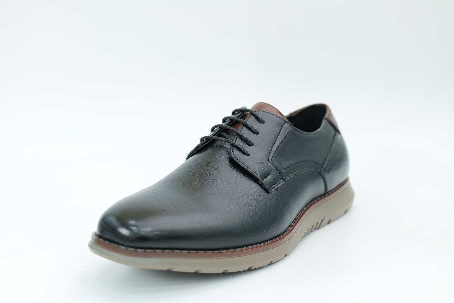 Casual shoes